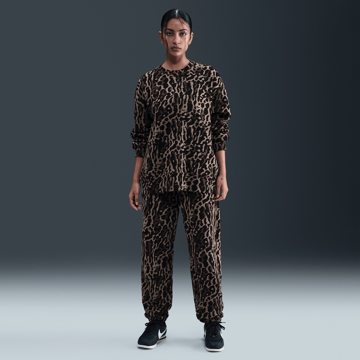 Nike Sportswear Phoenix Fleece Nike Sportswear Phoenix Fleece Women's High-Waisted Oversized Printed Sweatpants
