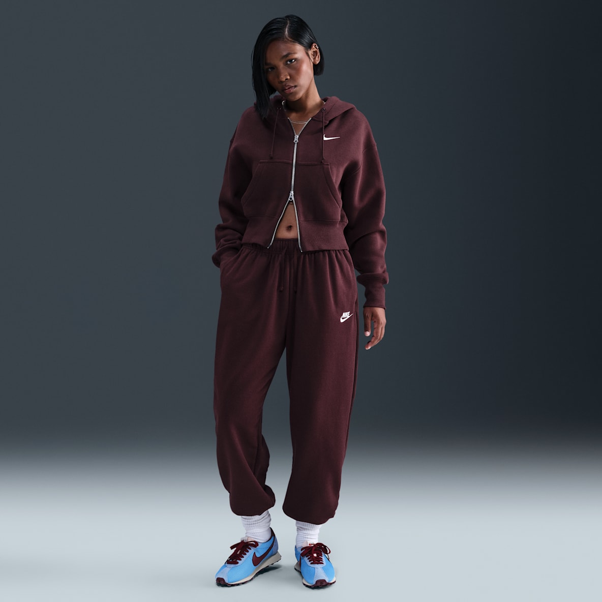 Nike Sportswear Club Fleece Nike Sportswear Club Fleece Women's Mid-Rise Oversized Sweatpants