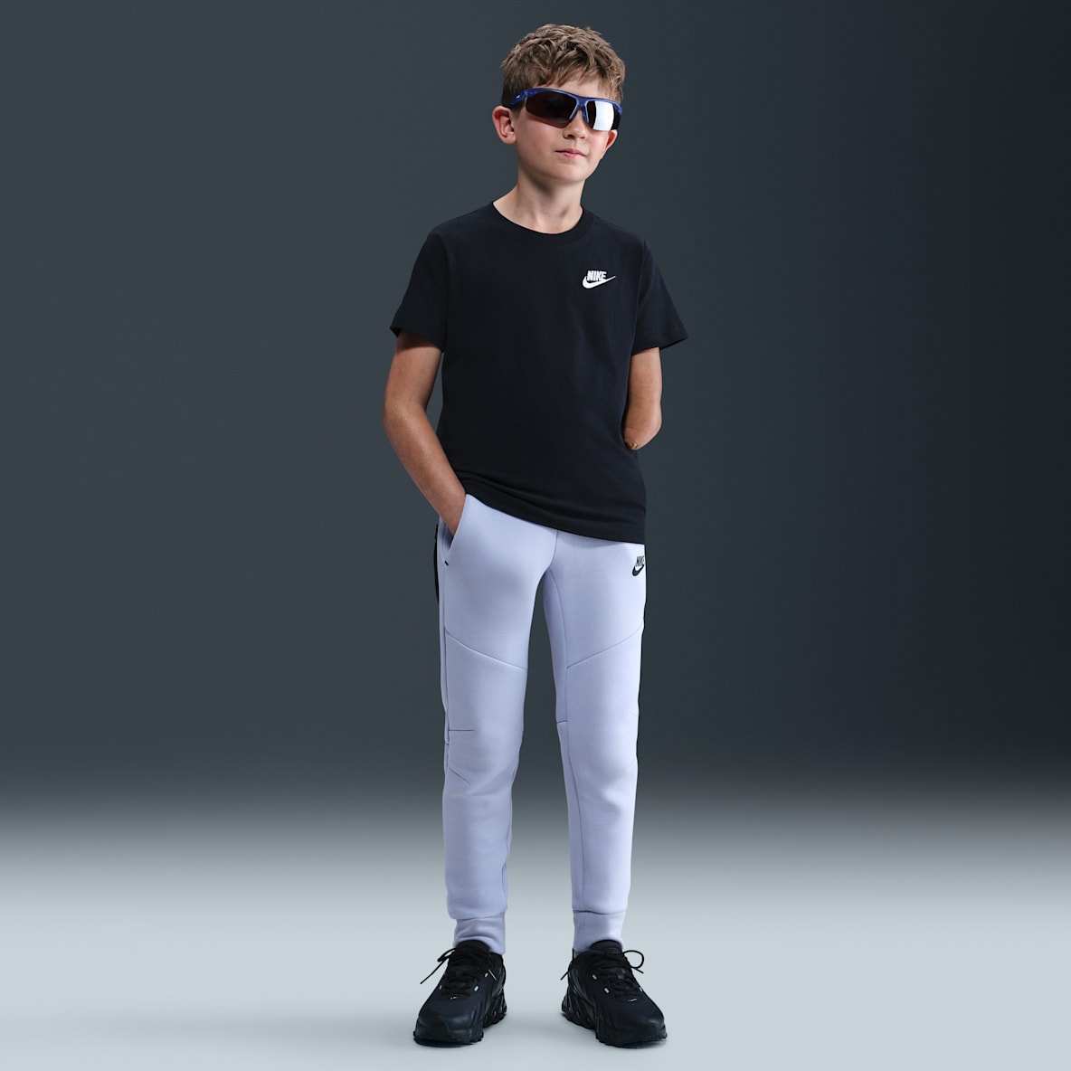 Nike Sportswear Tech Fleece Nike Sportswear Tech Fleece Szabadidőnadrág nagyobb gyerekeknek