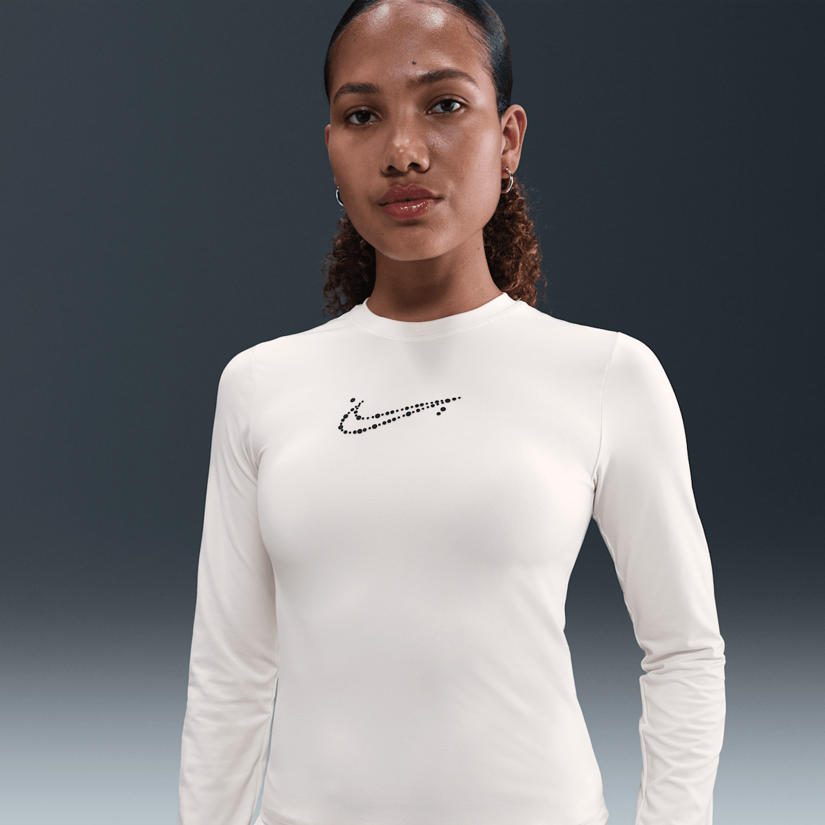 Nike Sportswear Nike Sportswear Women's Tight Cropped Long-Sleeve T-Shirt