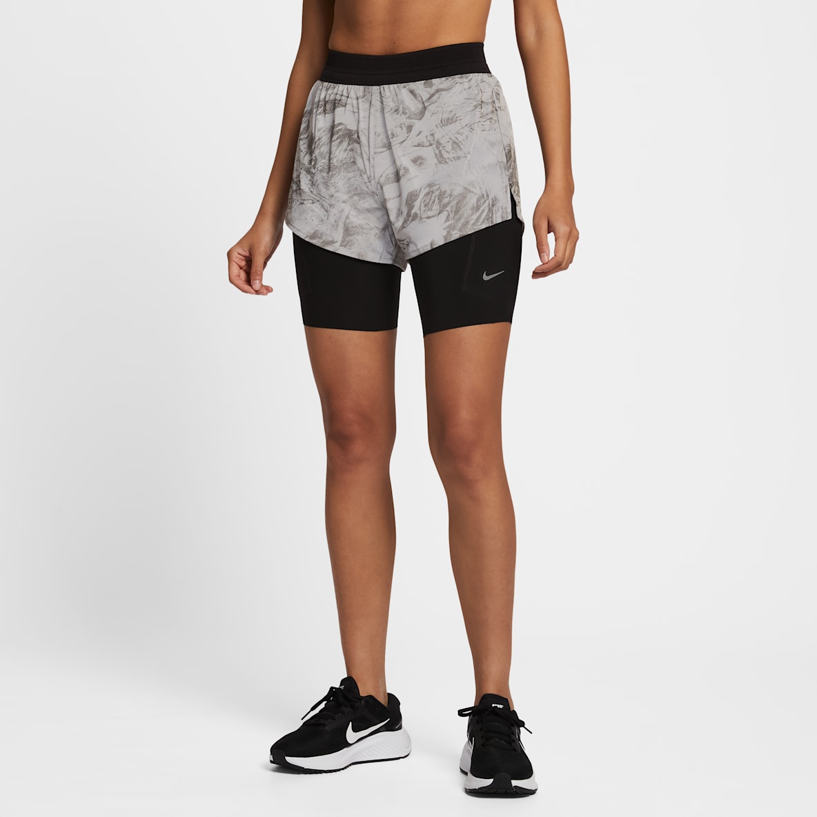 Nike Swift Women's Mid-Rise 2-In-1 Running Shorts With Reflective Design Accents
