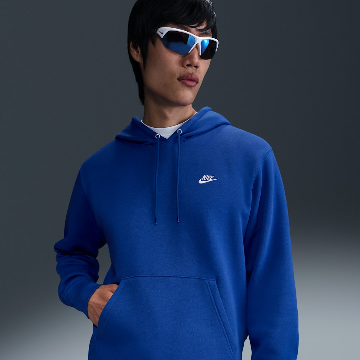 Nike Club Nike Club Pulloverhættetrøje i fleece til mænd
