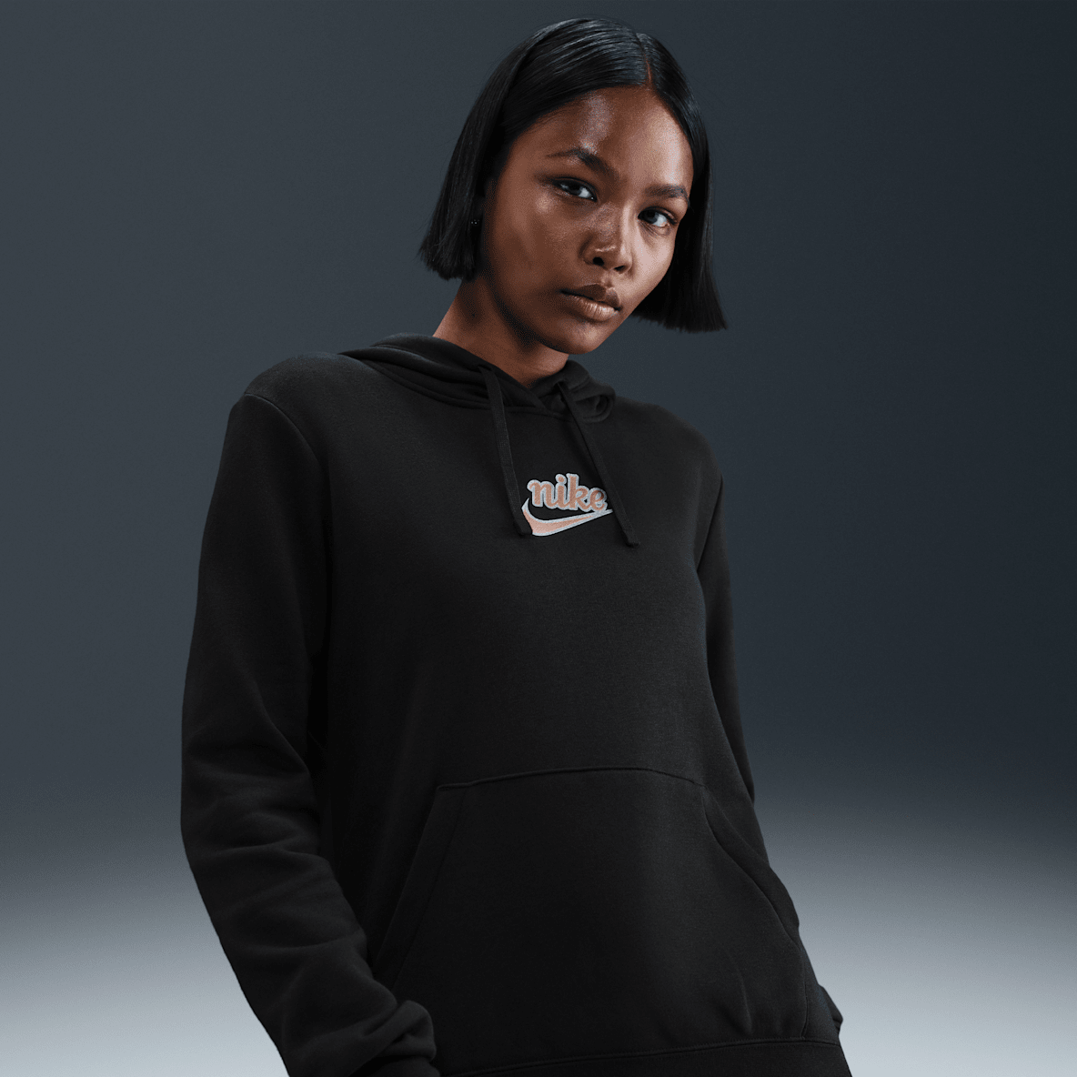 Nike Sportswear Club Nike Sportswear Club Women's Pullover Fleece Hoodie