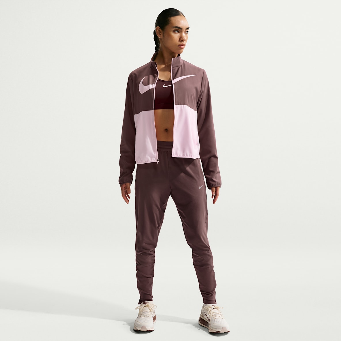 Nike Swift Nike Swift Dri-FIT Laufhose mit mittelhohem Bund (Damen)