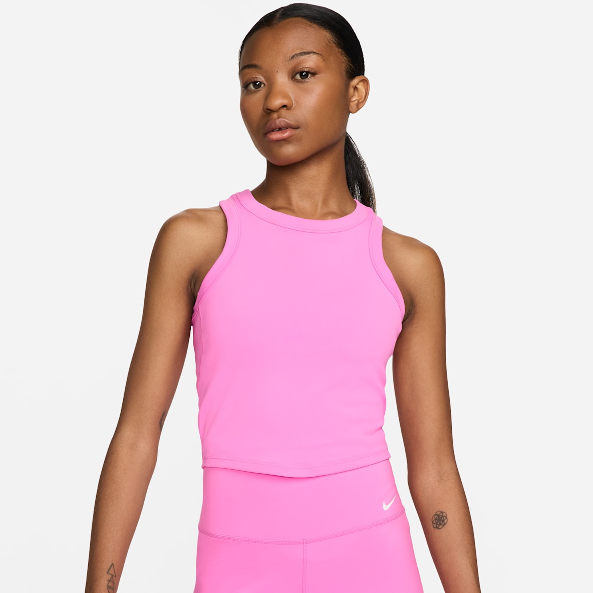 Nike One Fitted Nike One Fitted Camiseta de tirantes Dri-FIT cropped para mujer