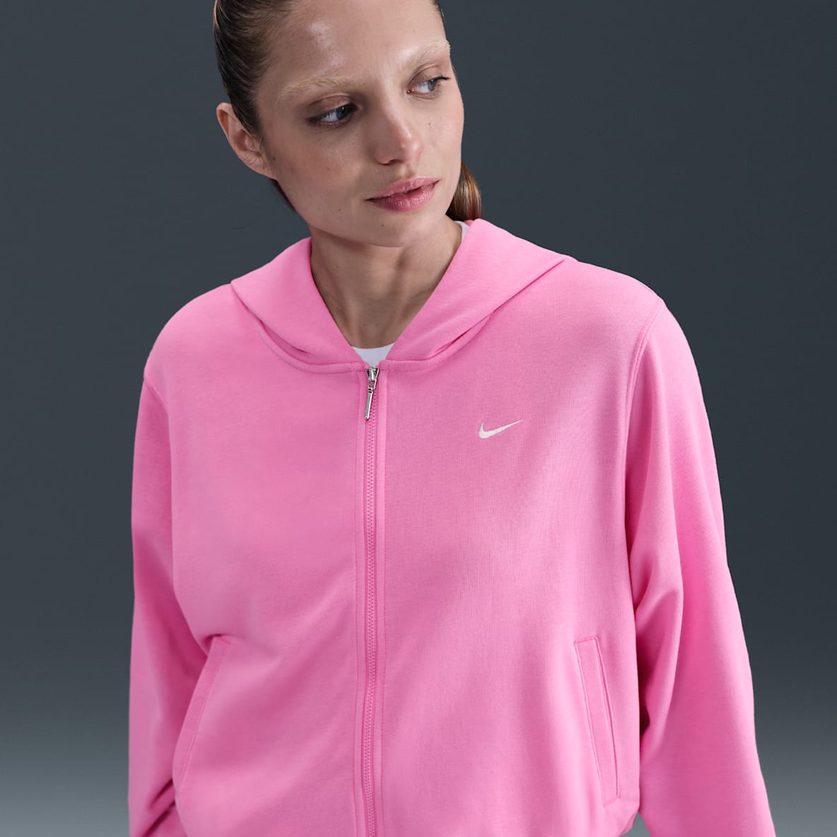 Nike Sportswear Chill Terry Nike Sportswear Chill Terry Sweat à capuche en molleton à zip et coupe ample pour femme