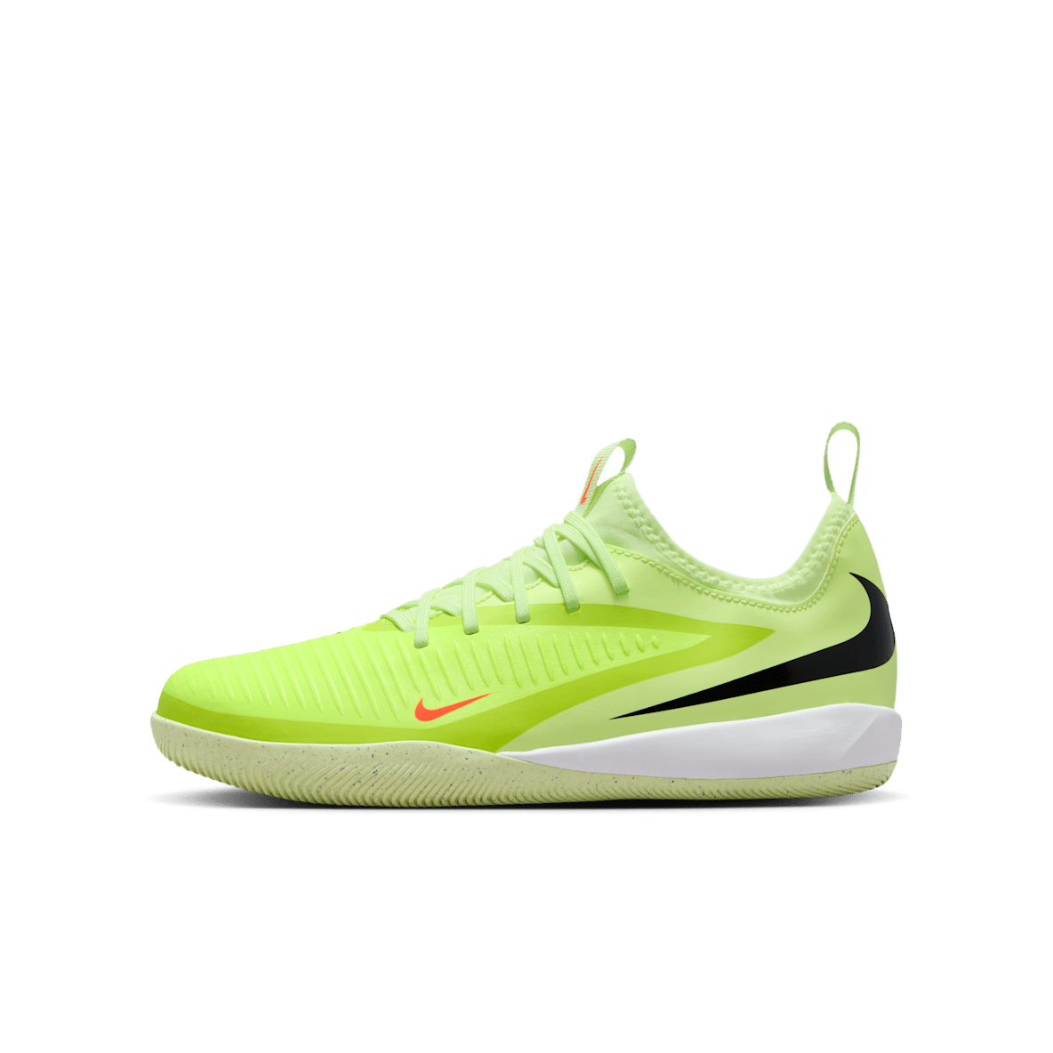 Nike Jr. Phantom 6 Low Academy Nike Jr. Phantom 6 Low Academy Older Kids' Indoor Court Football Shoes