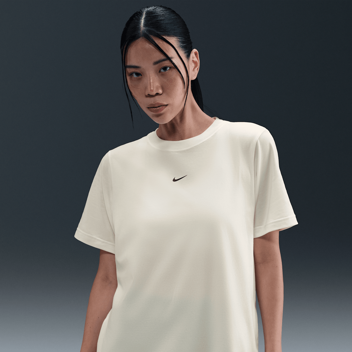 ナイキ ウィメンズ Dri-FIT ショートスリーブ Tシャツ