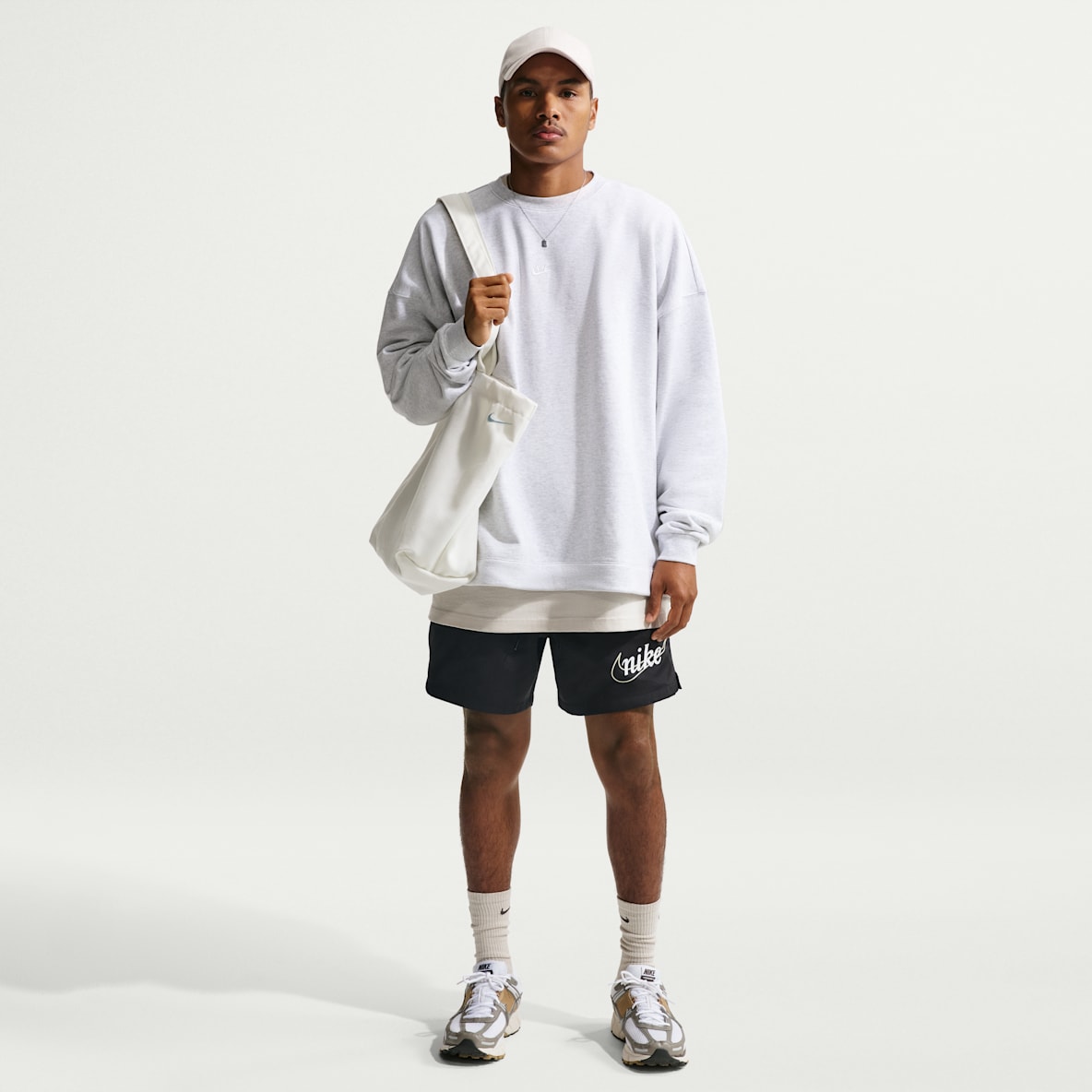 Nike Sportswear Club Men's Woven Flow Shorts