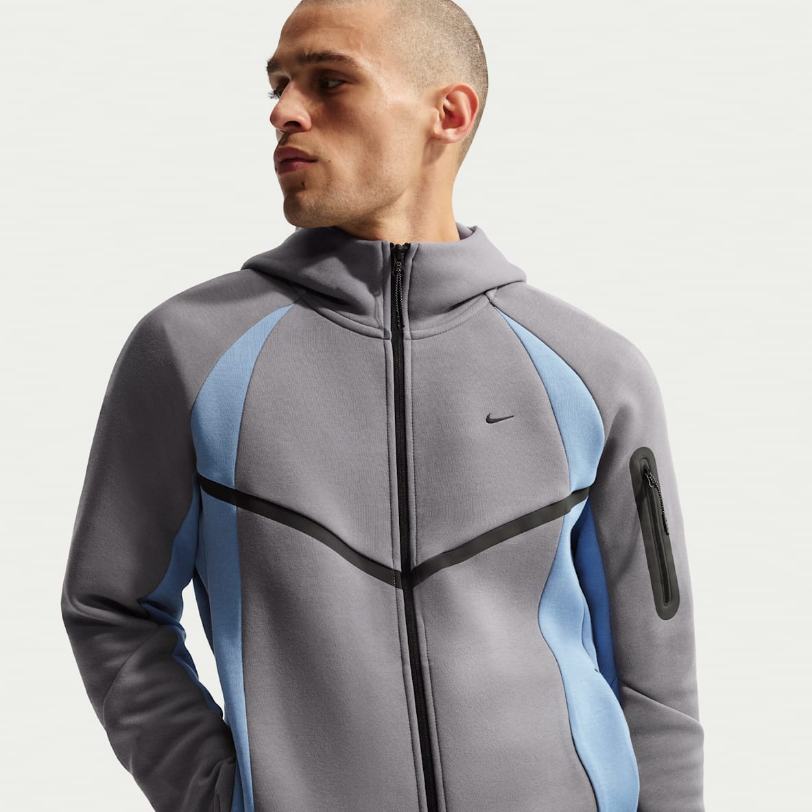 Nike Tech Nike Tech Chaqueta Windrunner de tejido Fleece con cremallera completa y bloques de color - Hombre