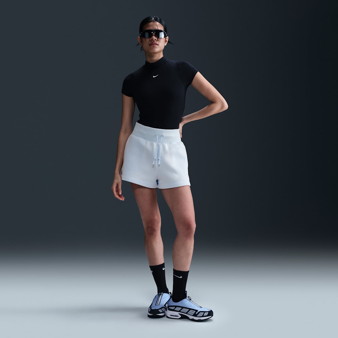 Nike Sportswear Phoenix Fleece Nike Sportswear Phoenix Fleece Shorts de ajuste holgado y tiro alto para mujer