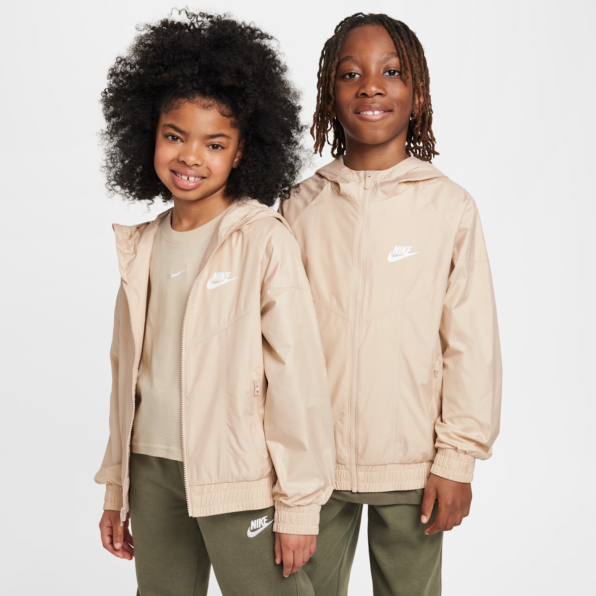 Nike Sportswear Windrunner Nike Sportswear Windrunner Older Kids' Hooded Repel Jacket