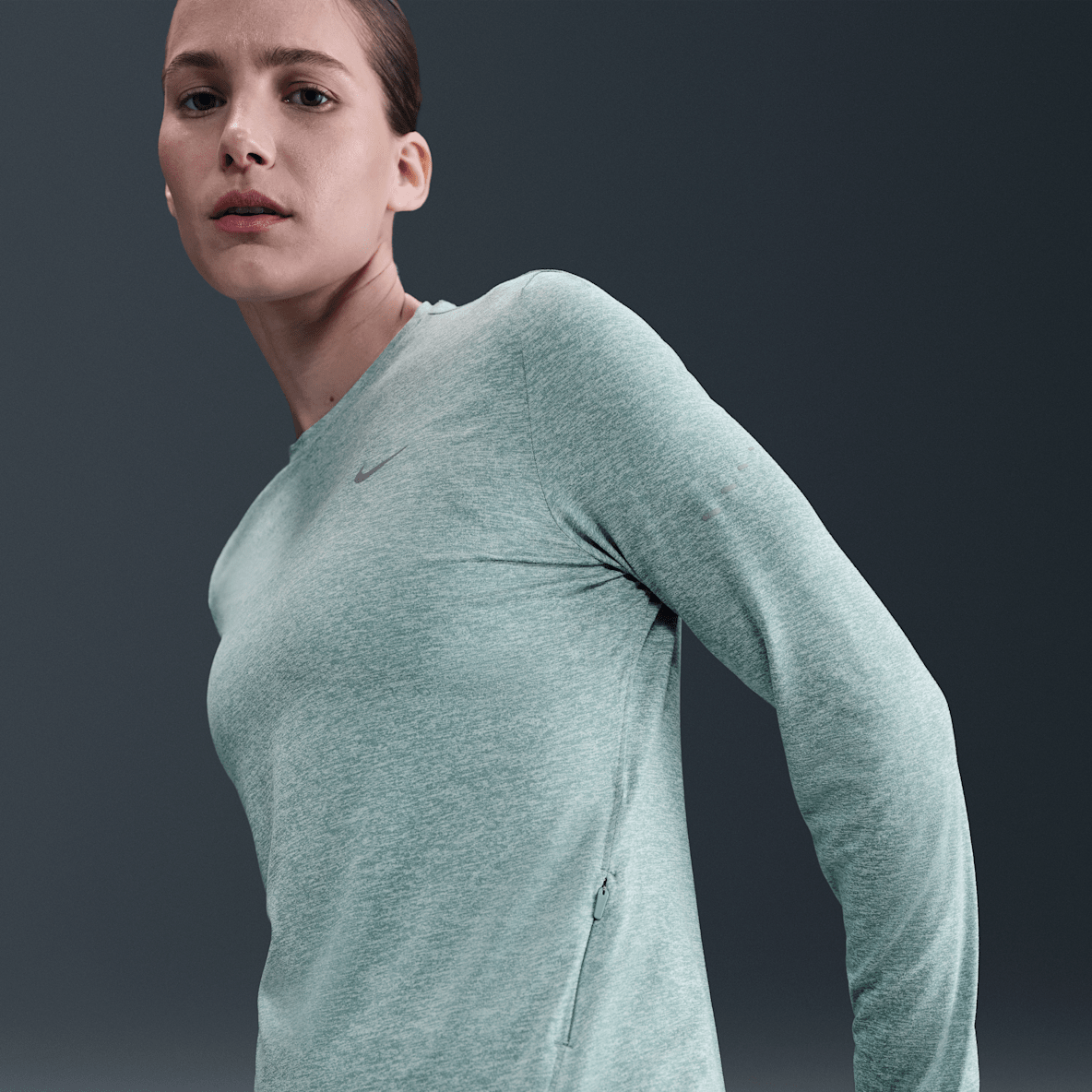 Nike Swift Nike Swift Women's Dri-FIT UV Long-Sleeve Crew-Neck Running Top