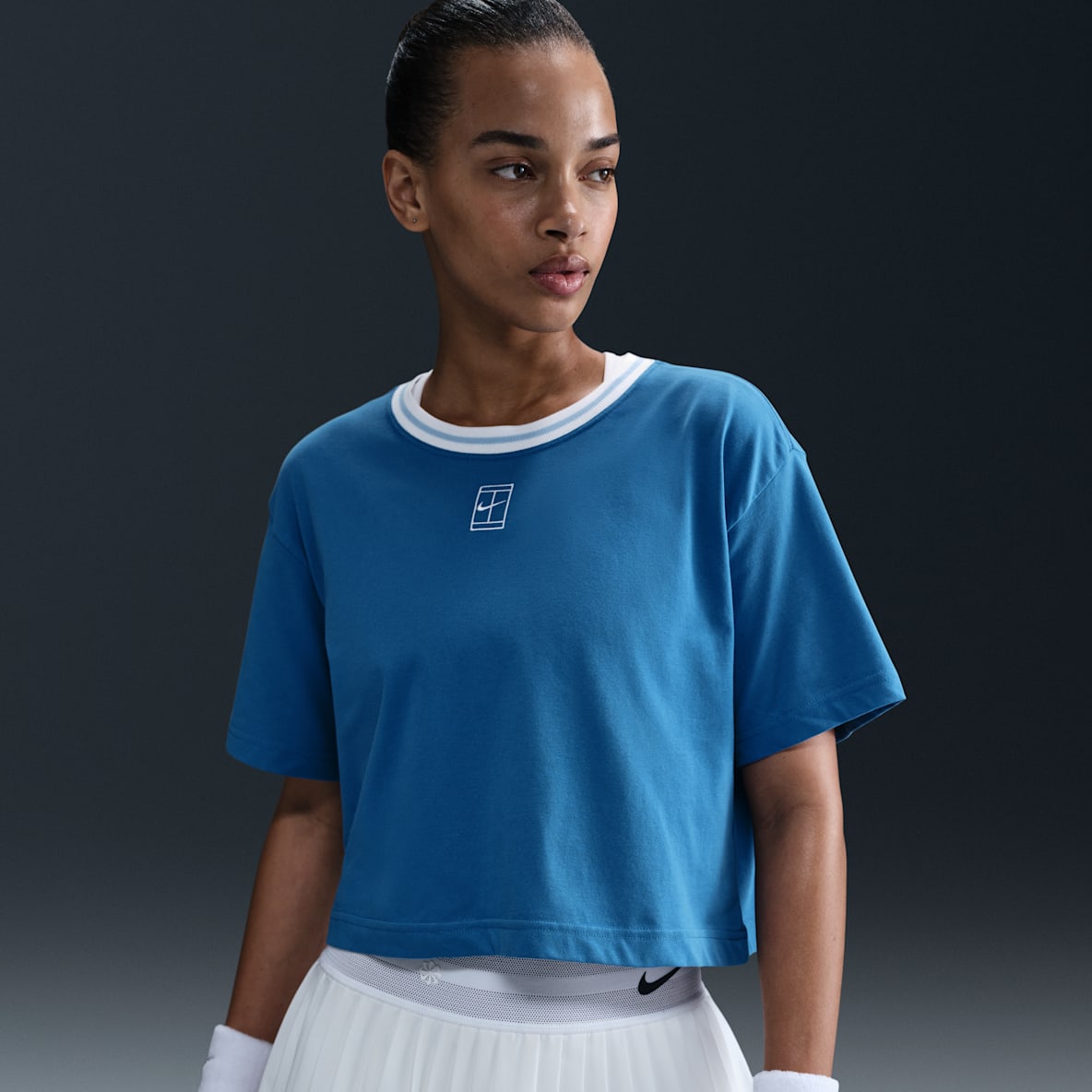 Nike Heritage Nike Heritage Women's Dri-FIT Short-Sleeve Cropped T-Shirt