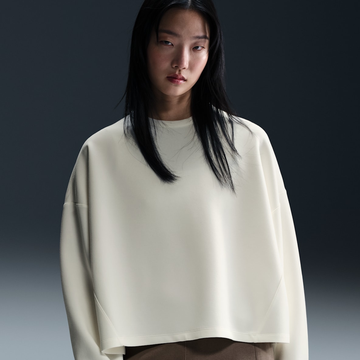 Nike 24.7 ImpossiblySoft Women's Dri-FIT Oversized Crew-Neck Top