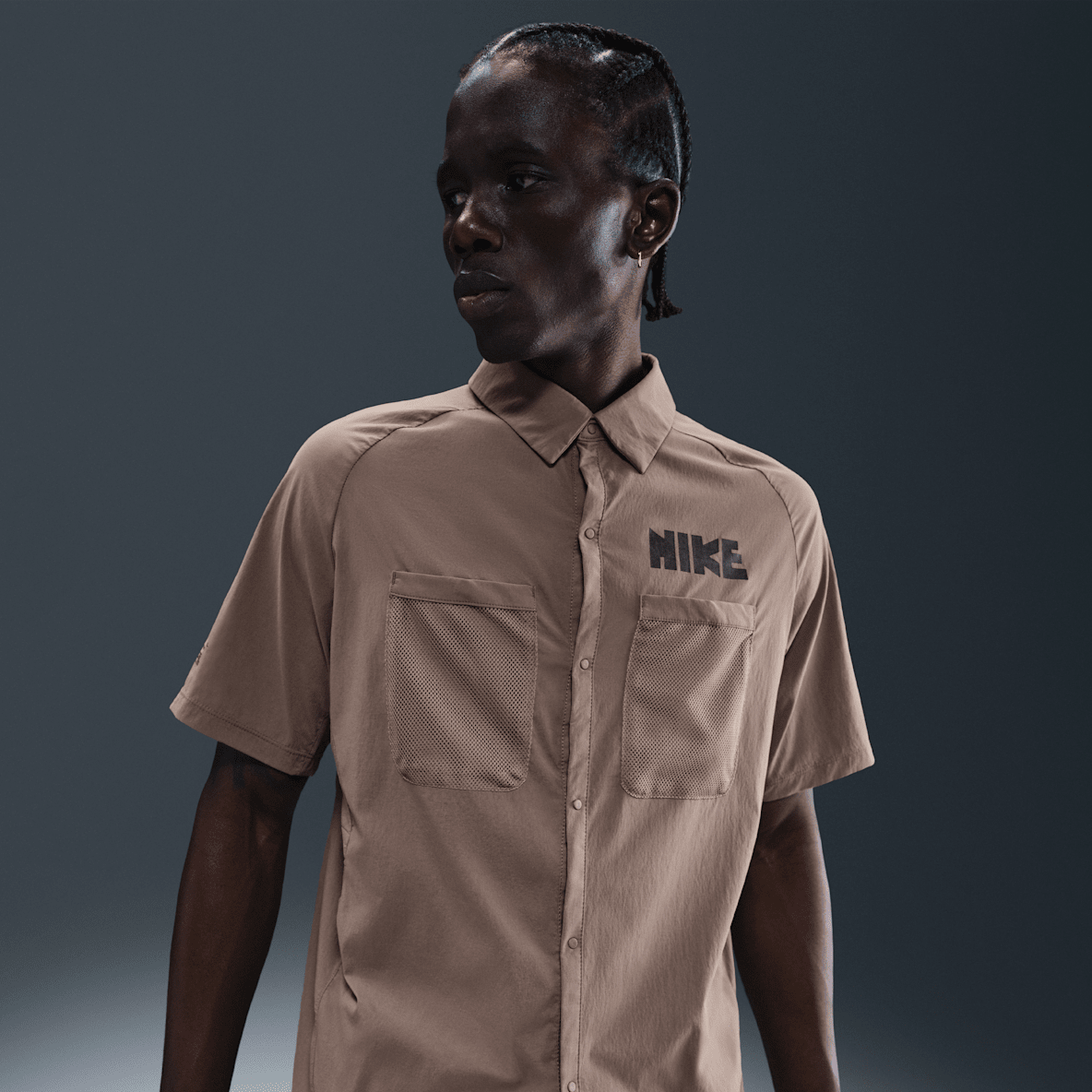 Nike Nike Dri-FIT UV Kurzarm-Laufoberteil mit Knopfleiste (Herren)