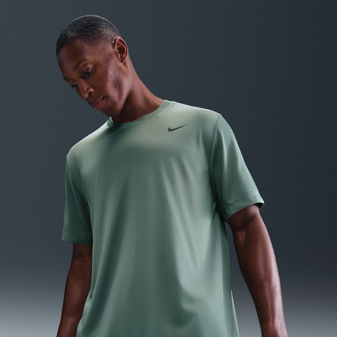Nike Dri-FIT Legend Men's Fitness T-Shirt