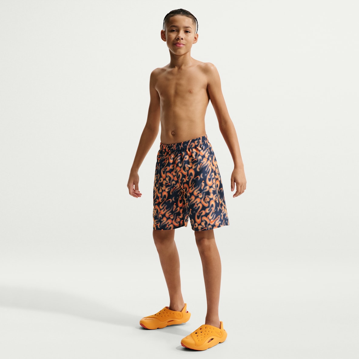 Nike Swim Breaker Shorts de playa o alberca con forro de ropa interior de 18 cm para niño talla grande
