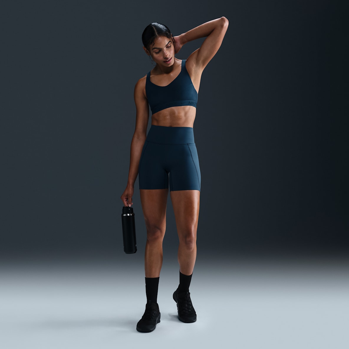 Nike Universa Nike Universa Women's High-Waisted 5" Biker Shorts with No Front Seam