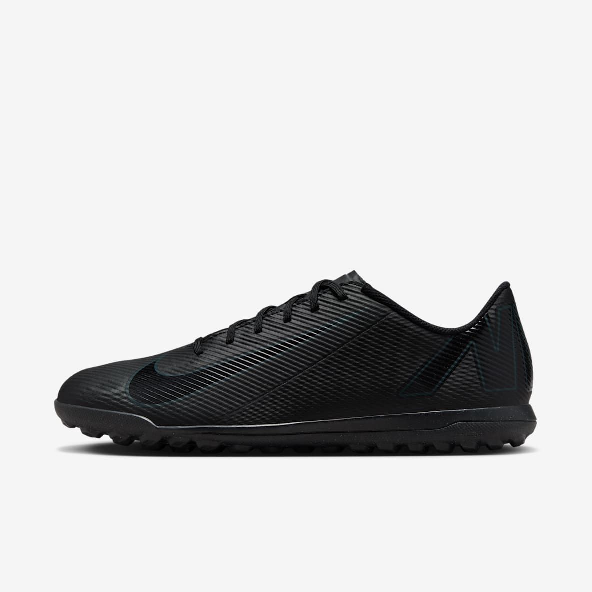 Nike Mercurial Vapor 16 Club Turf Low-Top Football Shoes