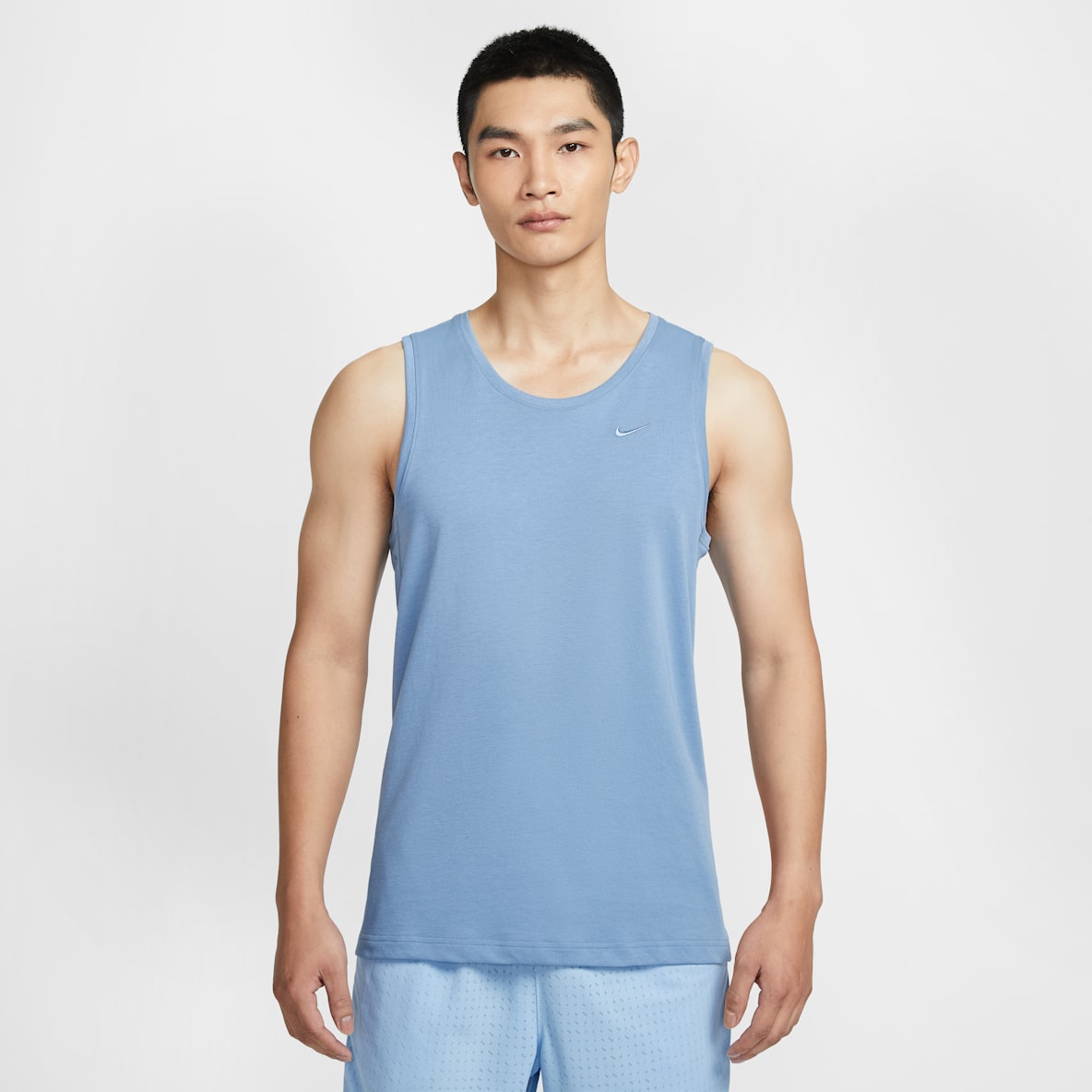Nike Primary Men's Dri-FIT Versatile Tank Top