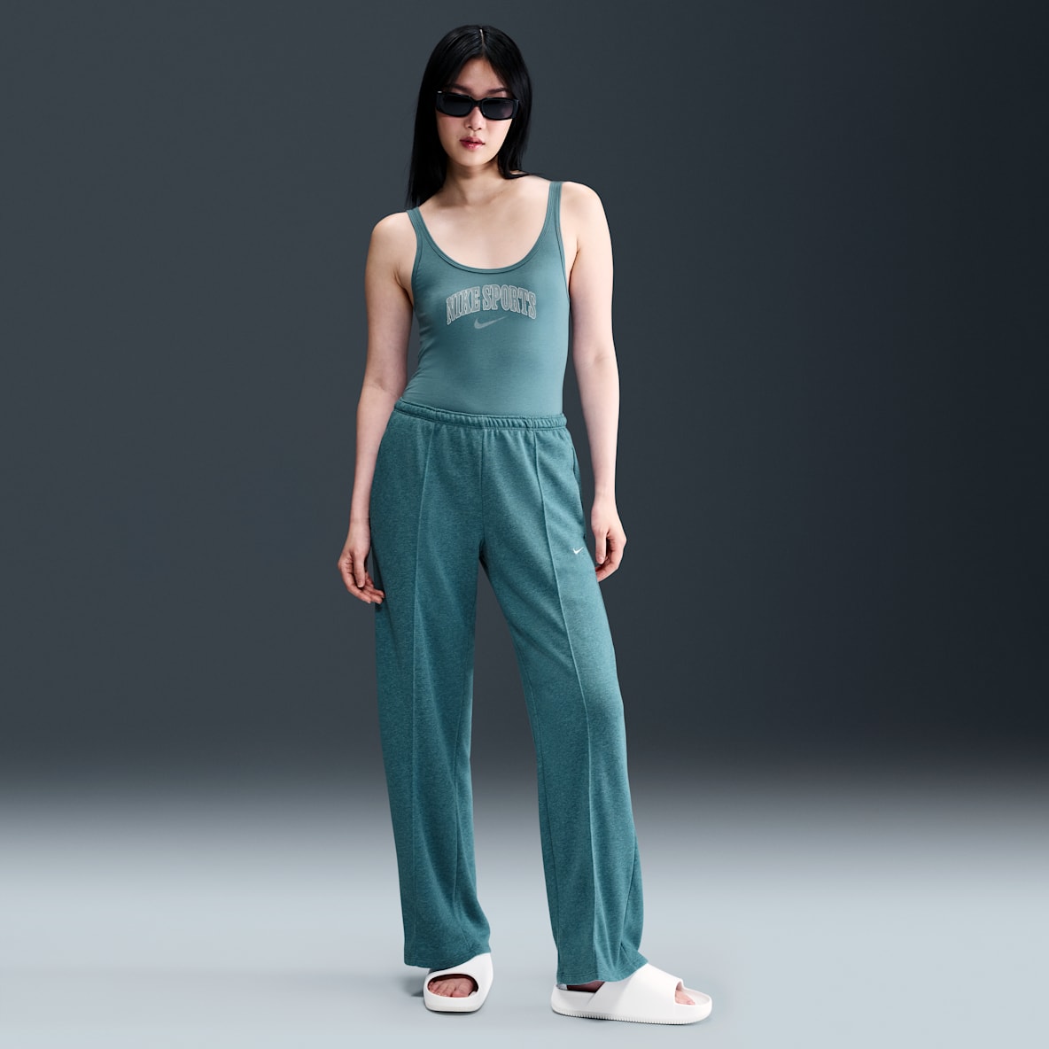 Nike Sportswear Chill Terry Nike Sportswear Chill Terry Women's Mid-Rise French Terry Open-Hem Sweatpants