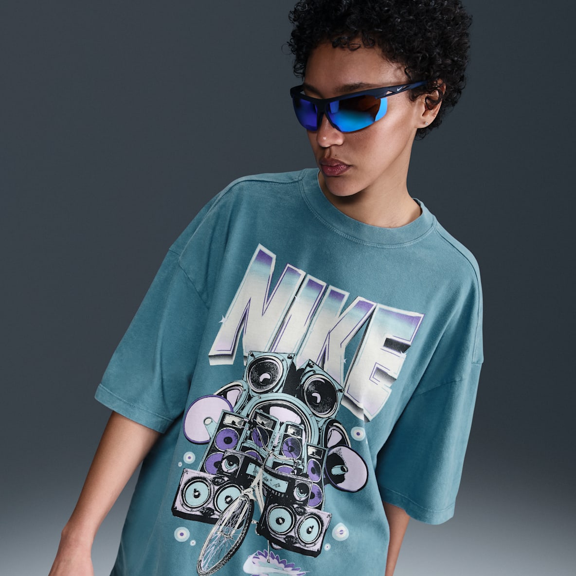 Nike Sportswear Nike Sportswear Women's Oversized Short-Sleeve T-Shirt