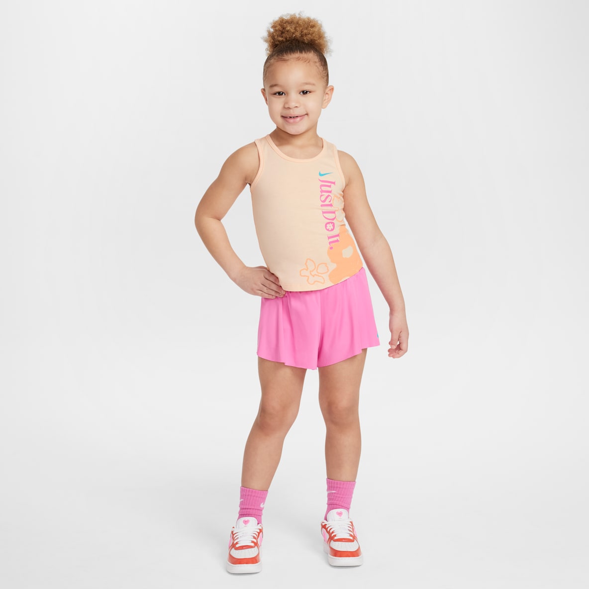 Nike Dri-FIT Conjunto de 2 piezas de camiseta de tirantes y shorts de malla Wild Flower infantil