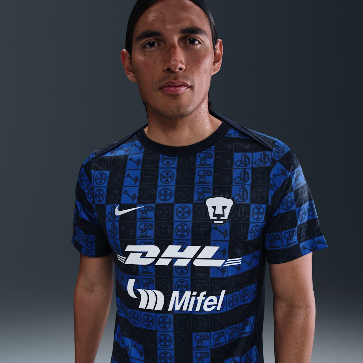 Pumas UNAM Academy Pro Pumas UNAM Academy Pro Playera de fútbol de manga corta Nike Dri-FIT para antes del partido para hombre