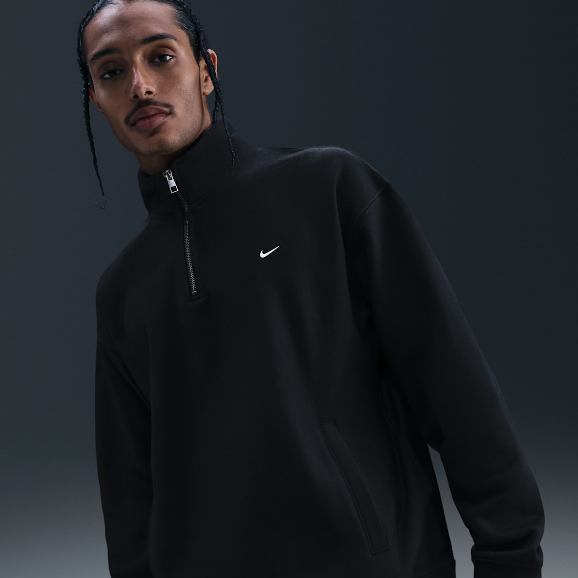 Nike Solo Swoosh Nike Solo Swoosh Pánská flísová mikina se čtvrtinovým zipem