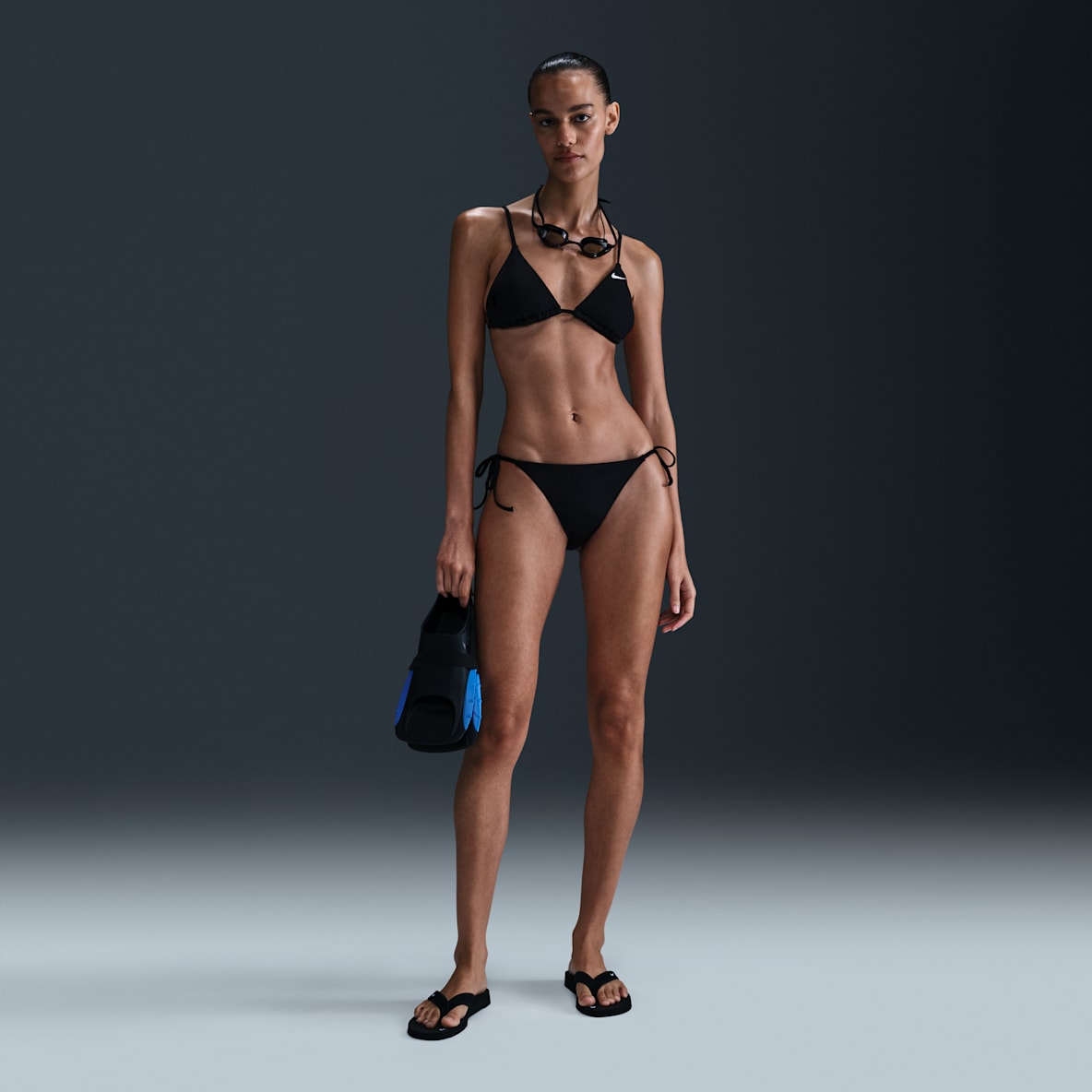 Nike Swim Effortless Essential Women's Tie String Bikini Bottom