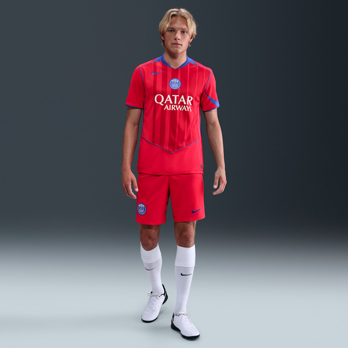PSG 2025/26 Stadium Third PSG 2025/26 Stadium Third Men's Nike Dri-FIT Total 90 Football Replica Shorts
