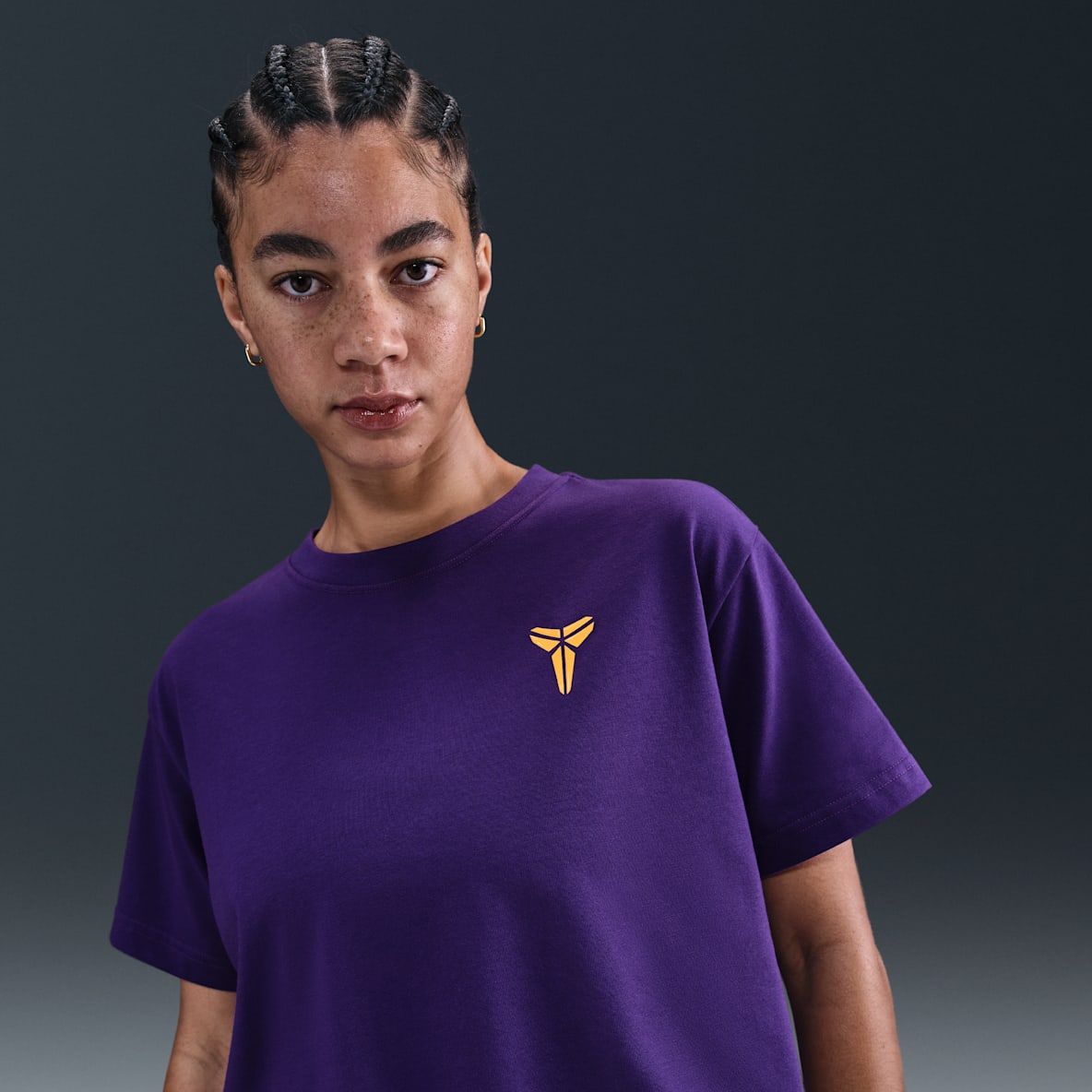Kobe Kobe T-shirt de basket court Dri-FIT pour femme