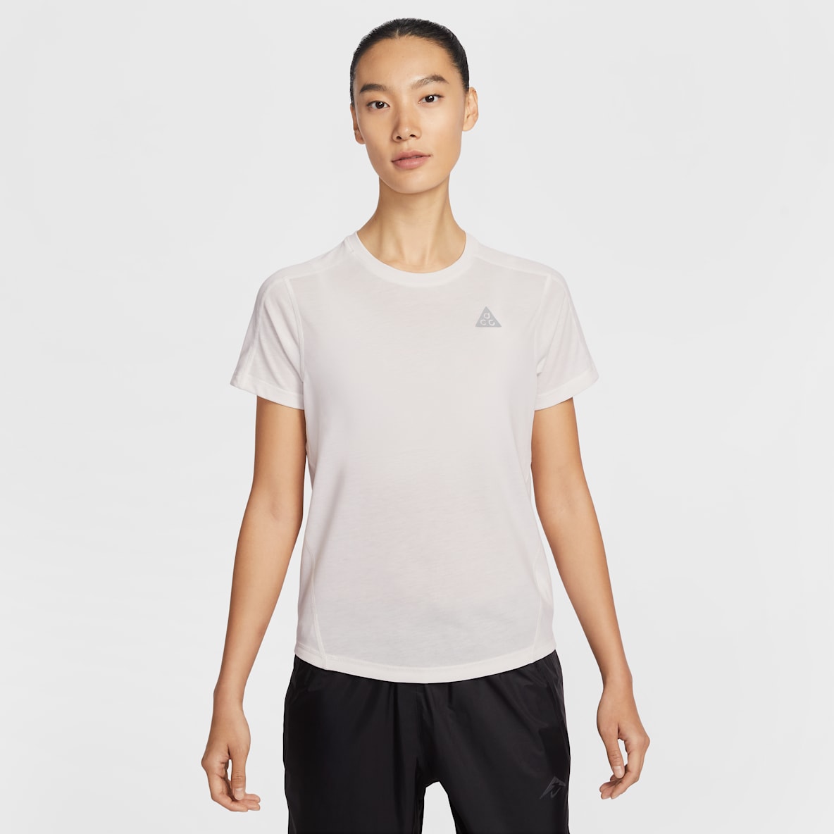 ナイキ ACG ウィメンズ Dri-FIT ショートスリーブ トレイルランニング トップス