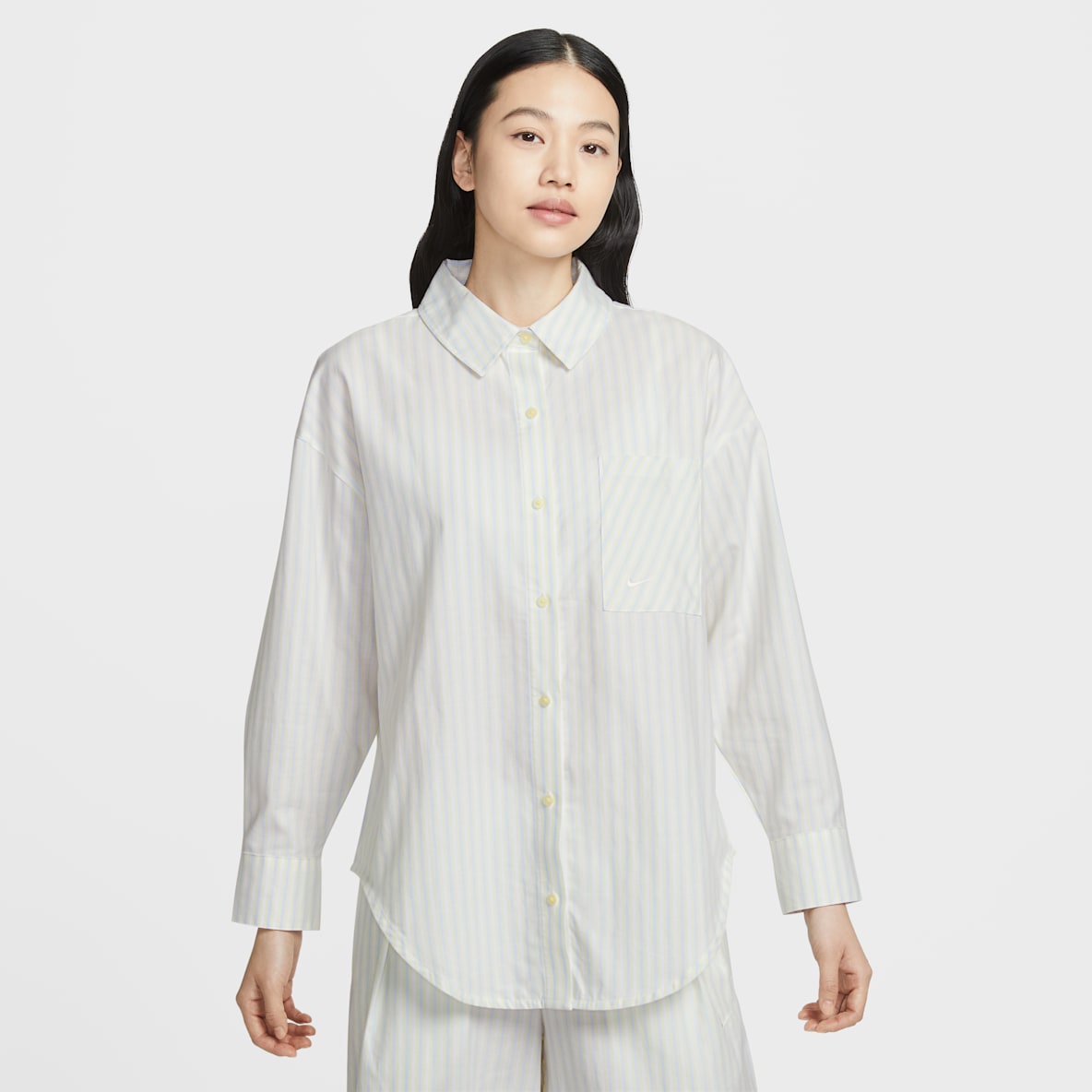 Nike Sportswear Chill Poplin Women's Oversized Woven Long-Sleeve Striped Top