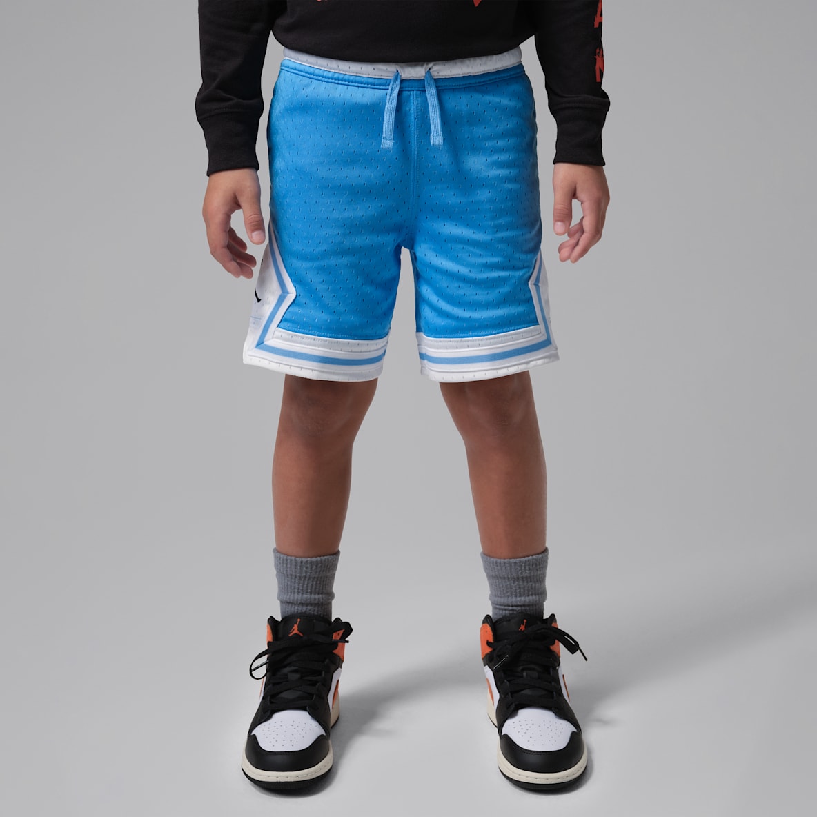 Jordan Shorts deportivos Dri-FIT con diseño de diamante para niños talla pequeña