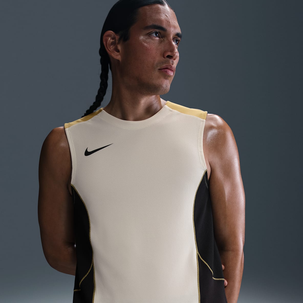 Nike Strike+ Men's Dri-FIT Sleeveless Football Top