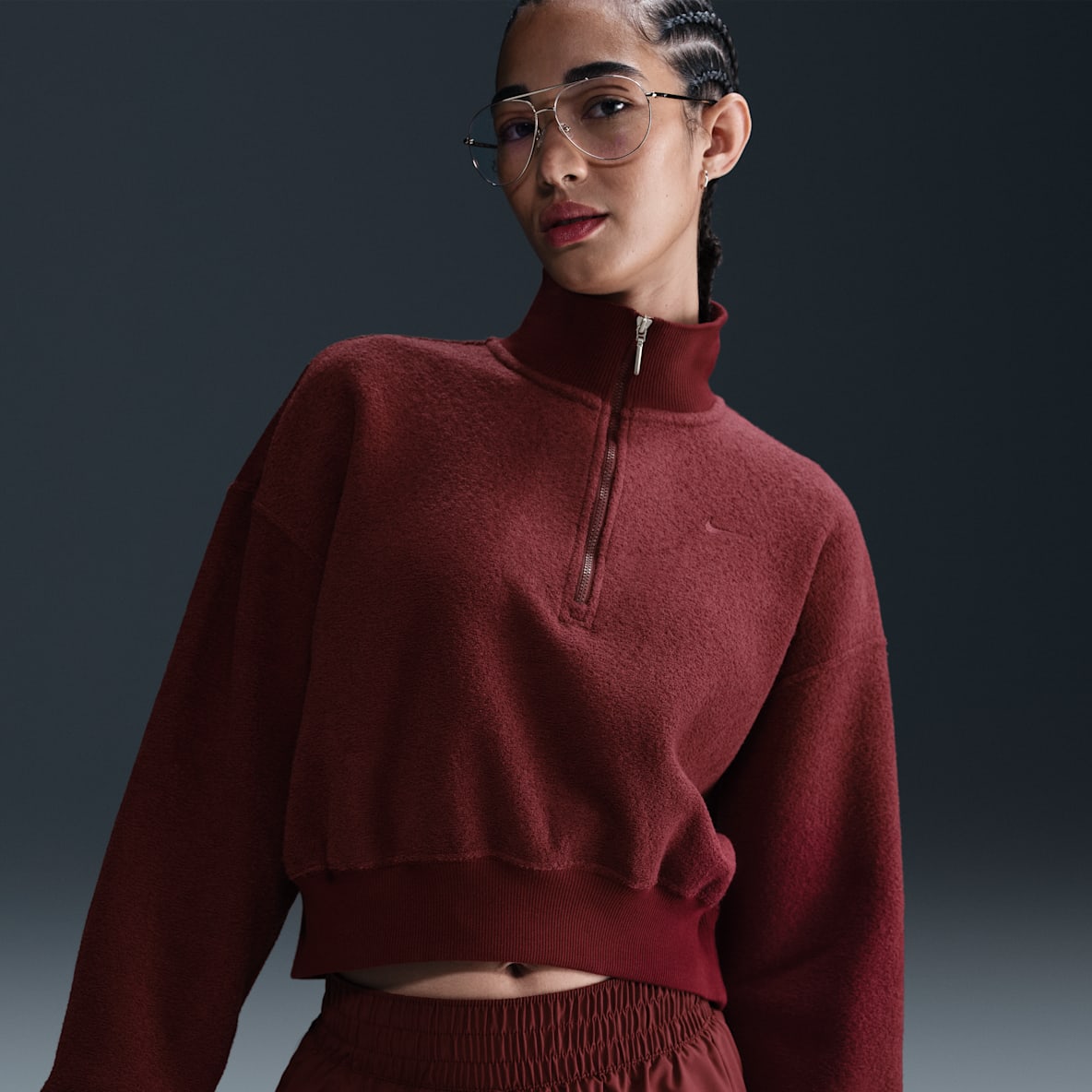 Nike Sportswear Phoenix Plush Nike Sportswear Phoenix Plush Sudadera de tejido Fleece cálido cropped con cierre de 1/4 oversized para mujer