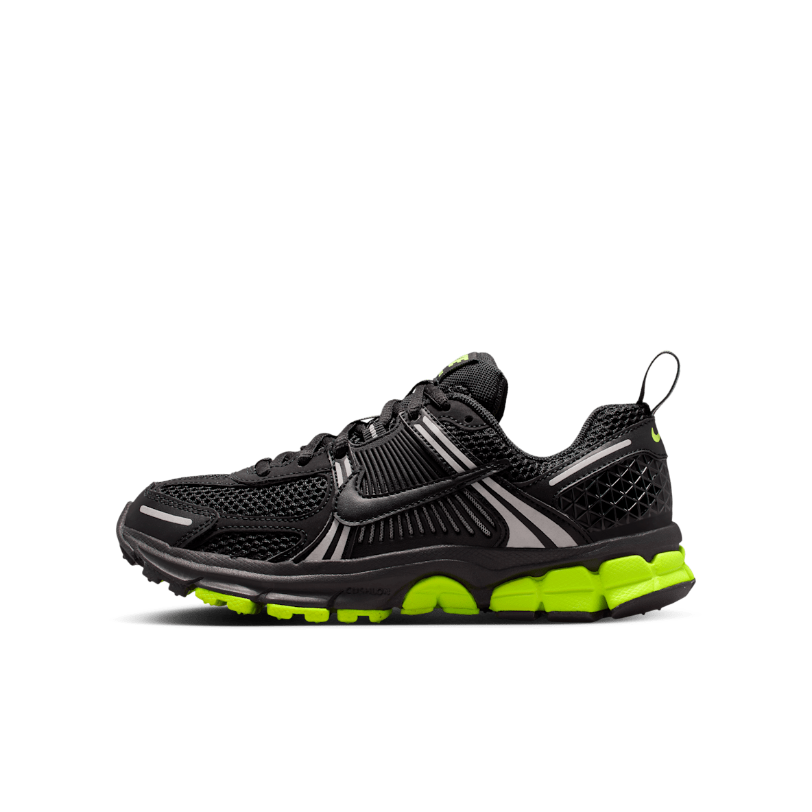 Nike Vomero 5 Nike Vomero 5 Big Kids' Shoes with Reflective Accents