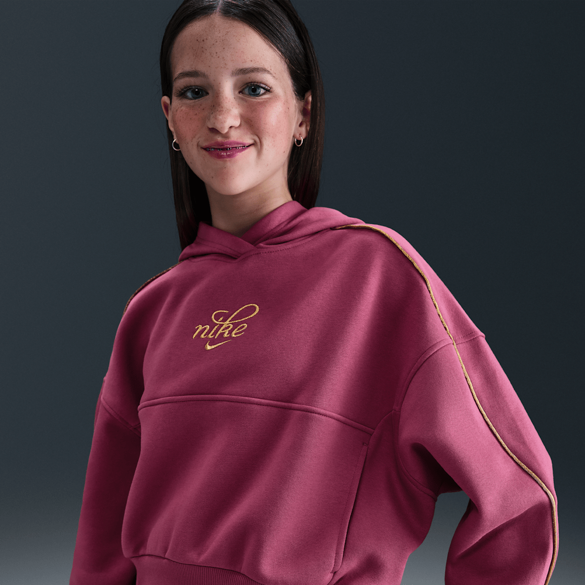 Nike Sportswear Club Fleece Nike Sportswear Club Fleece Sudadera con gorro de corte cuadrado para niña talla grande