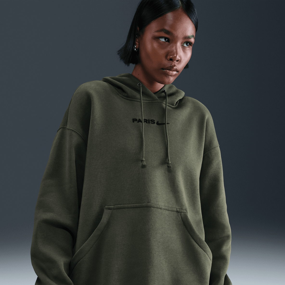Paris Saint-Germain Phoenix Fleece Paris Saint-Germain Phoenix Fleece Felpa pullover oversize da calcio con cappuccio Nike – Donna
