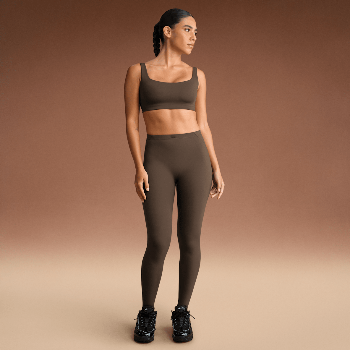 NikeSKIMS Matte NikeSKIMS Matte Leggings Footsie Grip de tiro alto para mujer