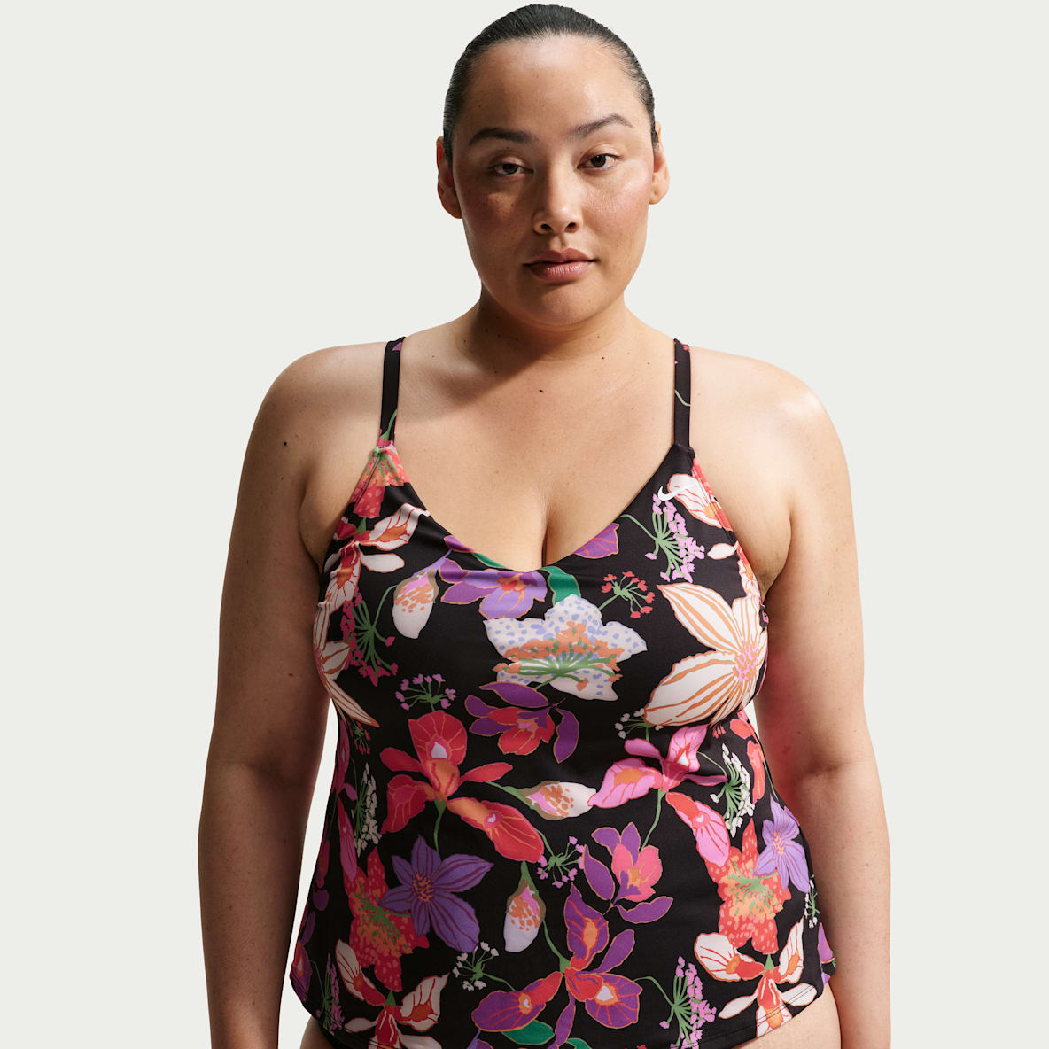 Nike Swim Women's V-Neck Tankini (Plus Size)
