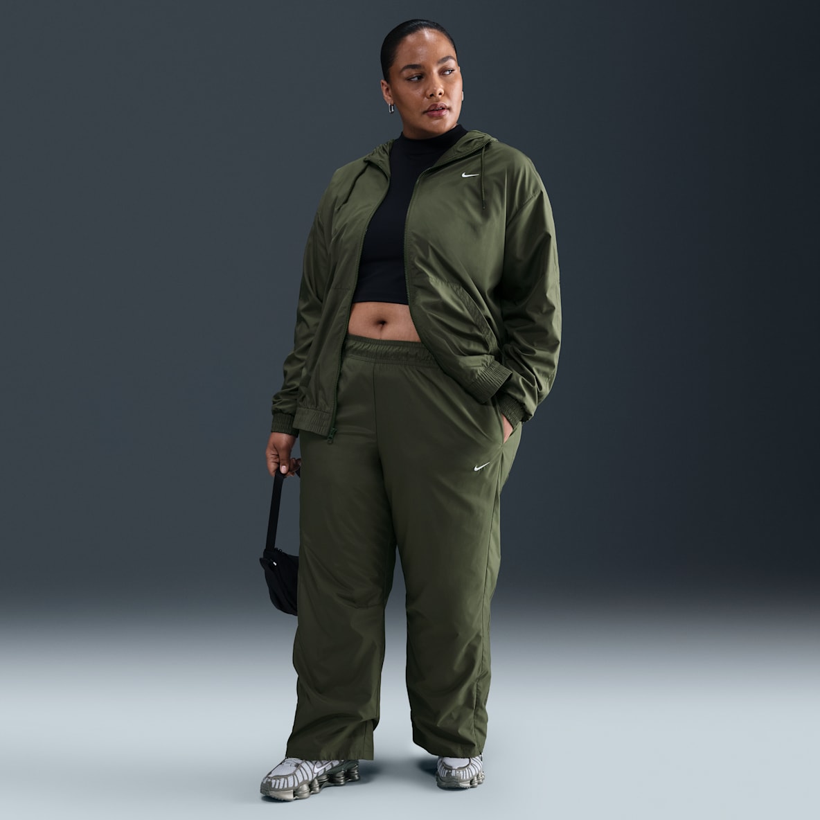 Nike Sportswear Classic Nike Sportswear Classic Women's Mid-Rise Open-Hem Pants (Plus Size)