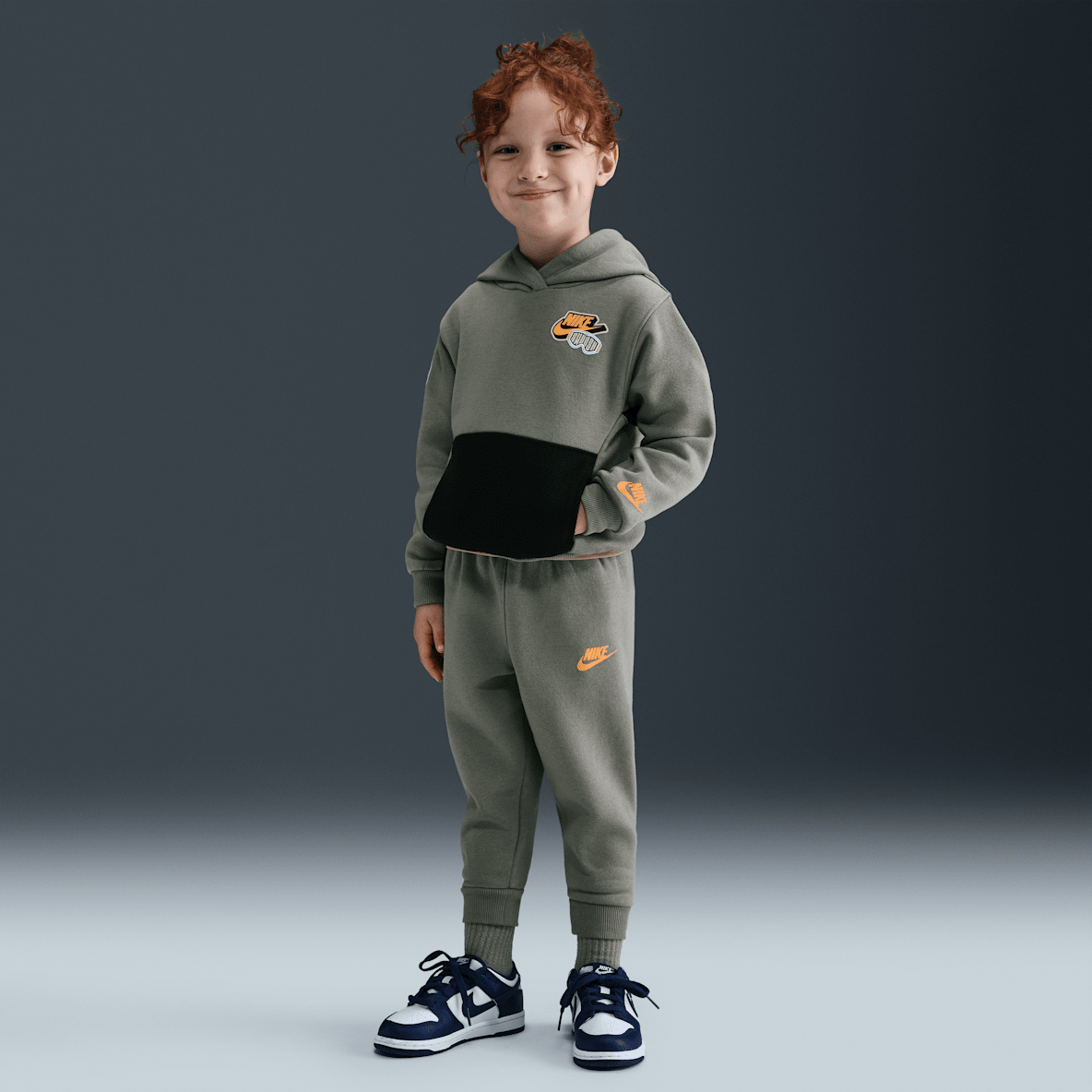 Nike Nike Toddler Fleece Pullover Hoodie and Joggers Set