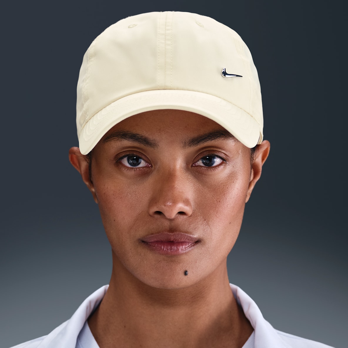 Nike Dri-FIT Club Nike Dri-FIT Club Unstructured Metal Swoosh Cap