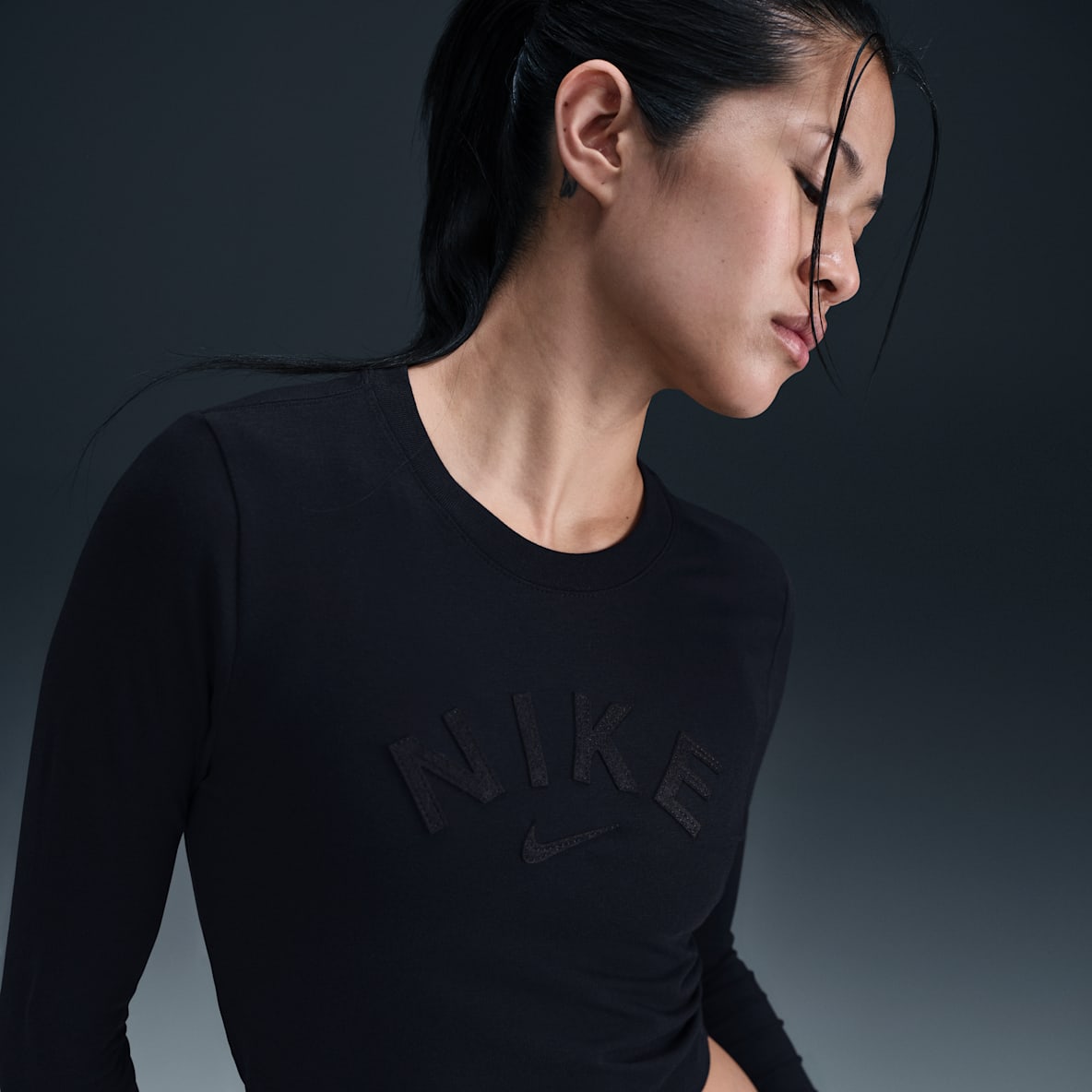 Nike Sportswear Chill Knit Nike Sportswear Chill Knit Playera slim cropped para mujer