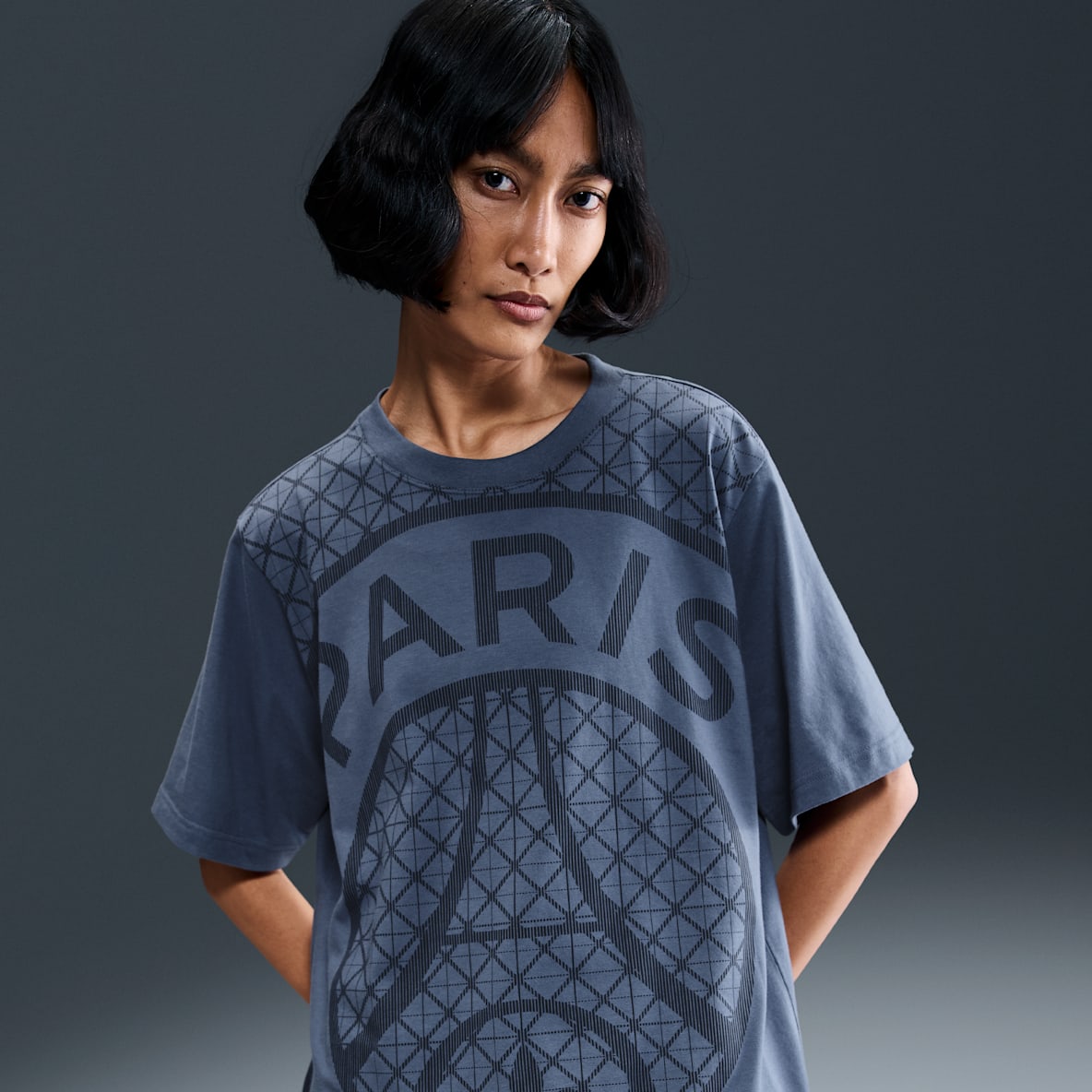 Paris Saint-Germain Paris Saint-Germain Women's Nike Football Seasonal Print T-Shirt