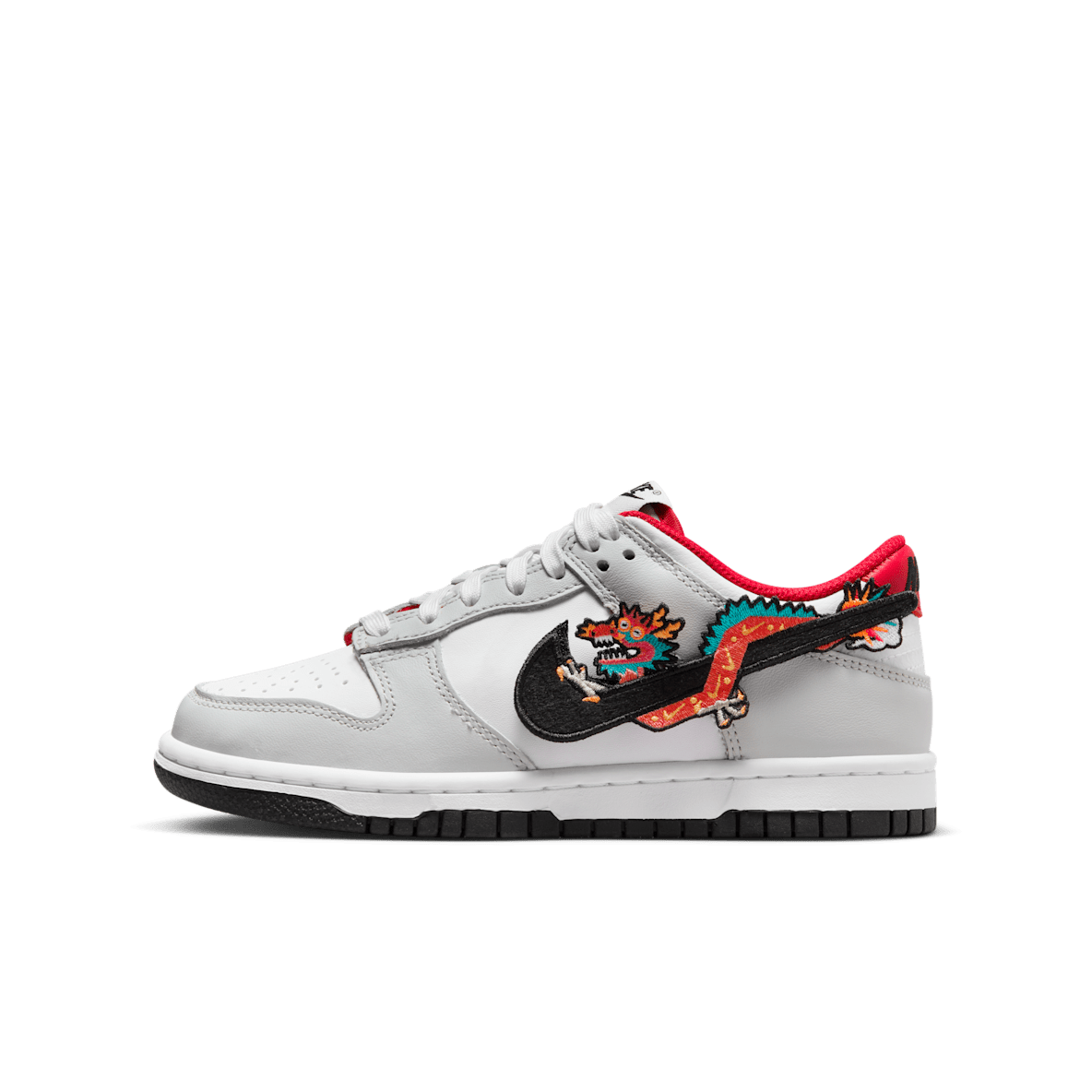 Nike Dunk Low 'Lunar New Year' Nike Dunk Low 'Lunar New Year' Older Kids' Shoes