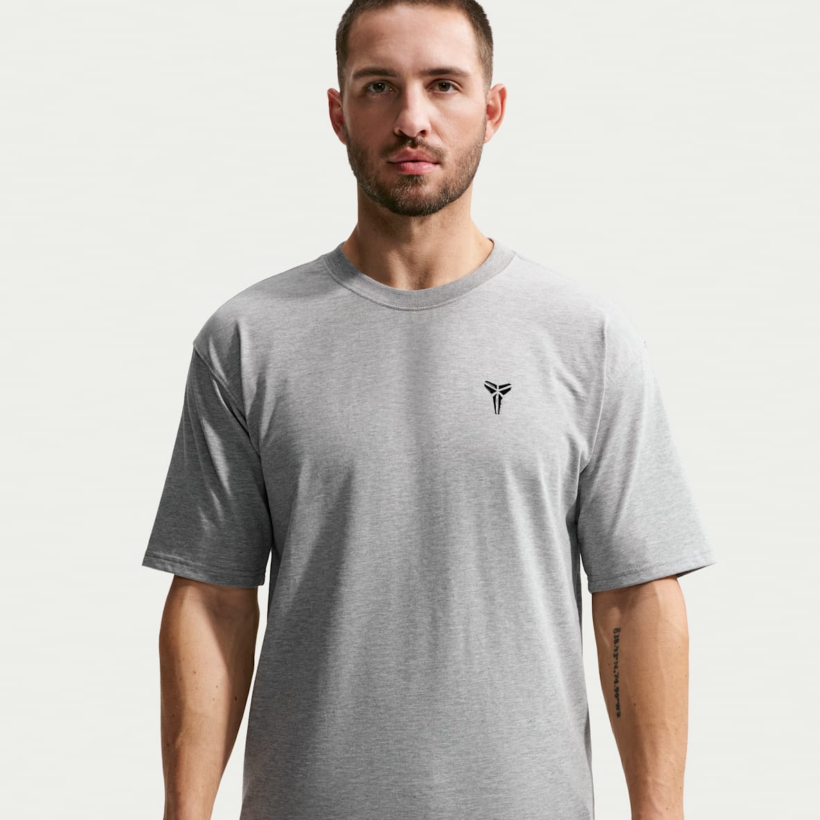 Kobe T-shirt de basquetebol Nike Dri-FIT para homem